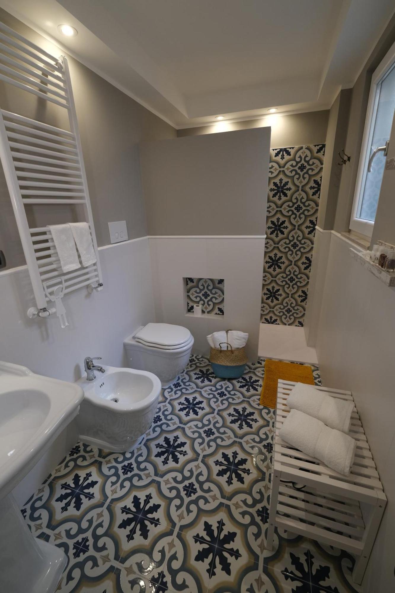 Hotel Il Poggiolo Fiorito à Tarente Extérieur photo